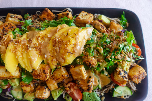 12 Days of Christmas Recipes 🎄 Mango, Tofu & Soba Noodle Salad